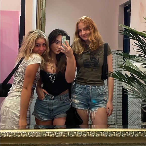 Meet your Posher, Sarah - Picture 8 of 10